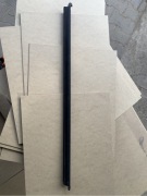 Uszczelka drzwi szyby vw golf 5 6 5k4837479B