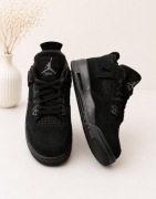 Nike Air Jordan 4 Retro Black Cat rozmiar 37