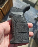 Chwyt pistoletowy MSBS GROT kompatybilny z AR-15