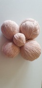 Wełna, włóczka. 676g w kolorze pudrowy róż 
