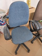 Fotel biurowy obrotowy – 2 sztuki