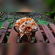 Bukiet róż w dzbanku,  Dzień Babci 