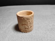 Ręcznie robiony pojemnik z kamionki z efektem trawertynu nr2