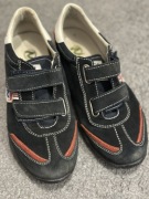 Naturino, eleganckie buty dziecięce ze skóry roz. 33
