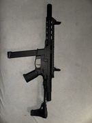 Replika ASG pistoletu maszynowego Well WEO1A