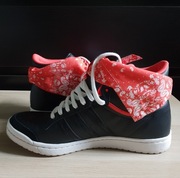 Adidas Sleek Series 40 (UK 6,5)