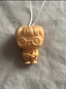 Złota figurka Harrego Pottera