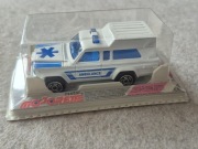 JEEP CHEROKEE AMBULANCE    MAJORETTE  269     LATA 80