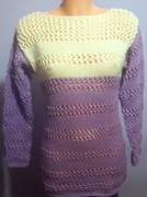 Sweter robiony na drutach