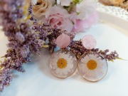 Kolczyki na prezent żywe kwiaty stokrotki + dedykacja