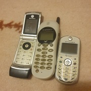 ZESTAW TELEFONÓW MOTOROLA V2288 W375 W200