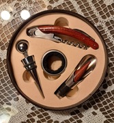 Zestaw akcesoriów do wina