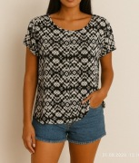 Luźna koszulka oversize M L 