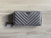 Nowy z metką pikowany portfel Victoria’s Secret