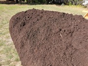 Ziemia ogrodowa przesiewana, torf, humus, mada