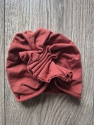 Bawełniana dziewczęca niemowlęca czapka ceglana turban falbanka 56