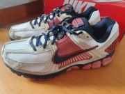 Buty sneakersy Nike Zoom Vomero 5  45 EU   29 CM
