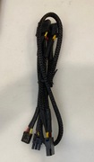 Zestaw kabli MOLEX do zasilacza modularnego.