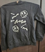 Czarna bluza z fluorescencyjnymi elementami