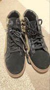 Buty zamszowe rozmiar 44/10. Nowe.