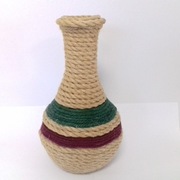 Wazonik dekoracyjny i użytkowy o wysokości 18 cm