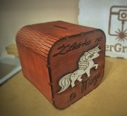 Personalizowana skarbonka dla dziewczynki – jednorożec z imieniem