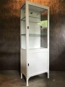 Szafa metalowa LOFT lekarska medyczna witryna szklana industrialna