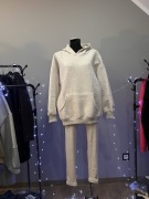 Komplet dresowy z leginsami