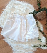 białe eleganckie spodenki shorty szorty spodnie na lato letnie 38M