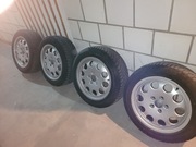 4 Felgi aluminiowe audi z oponami zimowymi 16'' 