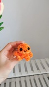 Ośmiornica na szydełku, zawieszka, brelok handmade