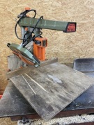 Piła radialna Dewalt