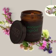 Świeca sojowa o zapachu wiosennego ogrodu 180ML