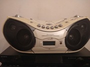 Radio magnetofon deawo