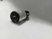 Ładowarka samochodowa 