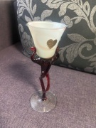 Szkło dekoracyjne. Piękny kielich. 