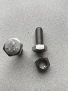 Sruba nierdzewna M12x30 +nakretka