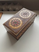 Duża drewniana szkatułka 