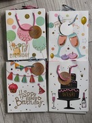 Zestaw 8szt torebek prezentowych urodzinowe 18x23cm