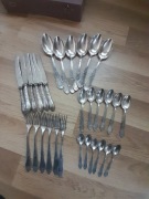 Hefra romanski wzor 30 sztuk sztuccow platerowanych okazja