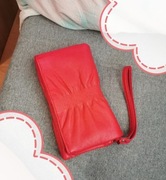 Czerwona kopertówka