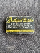 STARE METALOWE PUDEŁKO PO TABLETKACH