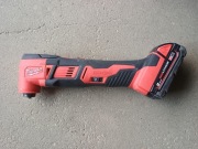 Urzadzenie wielofunkcyjne Milwaukee M 18 BMT + Aku multitool