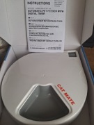 Podajnik karmy. 5-io  komorowy. CAT MATE.