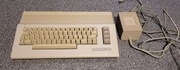 Commodore C64 + zasilacz