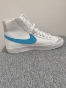 Trampki Nike w pudełku 