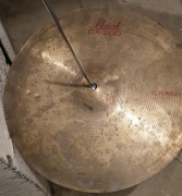 Talerz perkusyjny typu Pearl Crash 16" 40cm