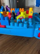 Stolik z klockami Mega Bloks