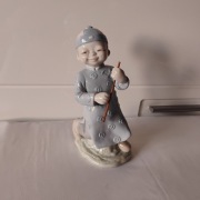 Figurka porcelanowa Wesoły Chińczyk, wysokość 24cm