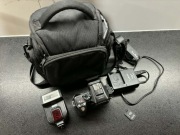 Panasonic Lumix DMC-G5 + Metz 24 AF-1 + bateria, ładowarka, torba